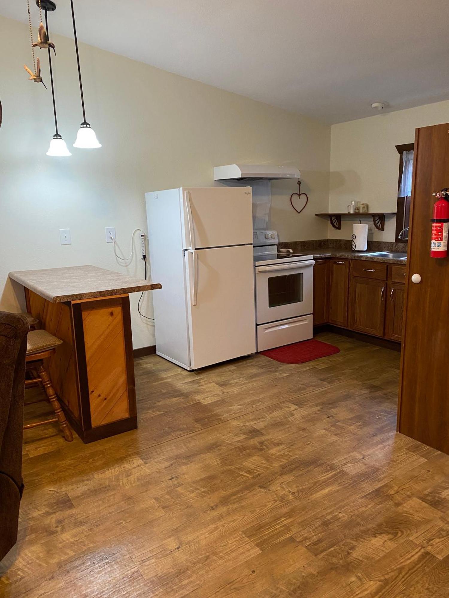 Dragonfly Meadows Guesthouse Stoutland Esterno foto